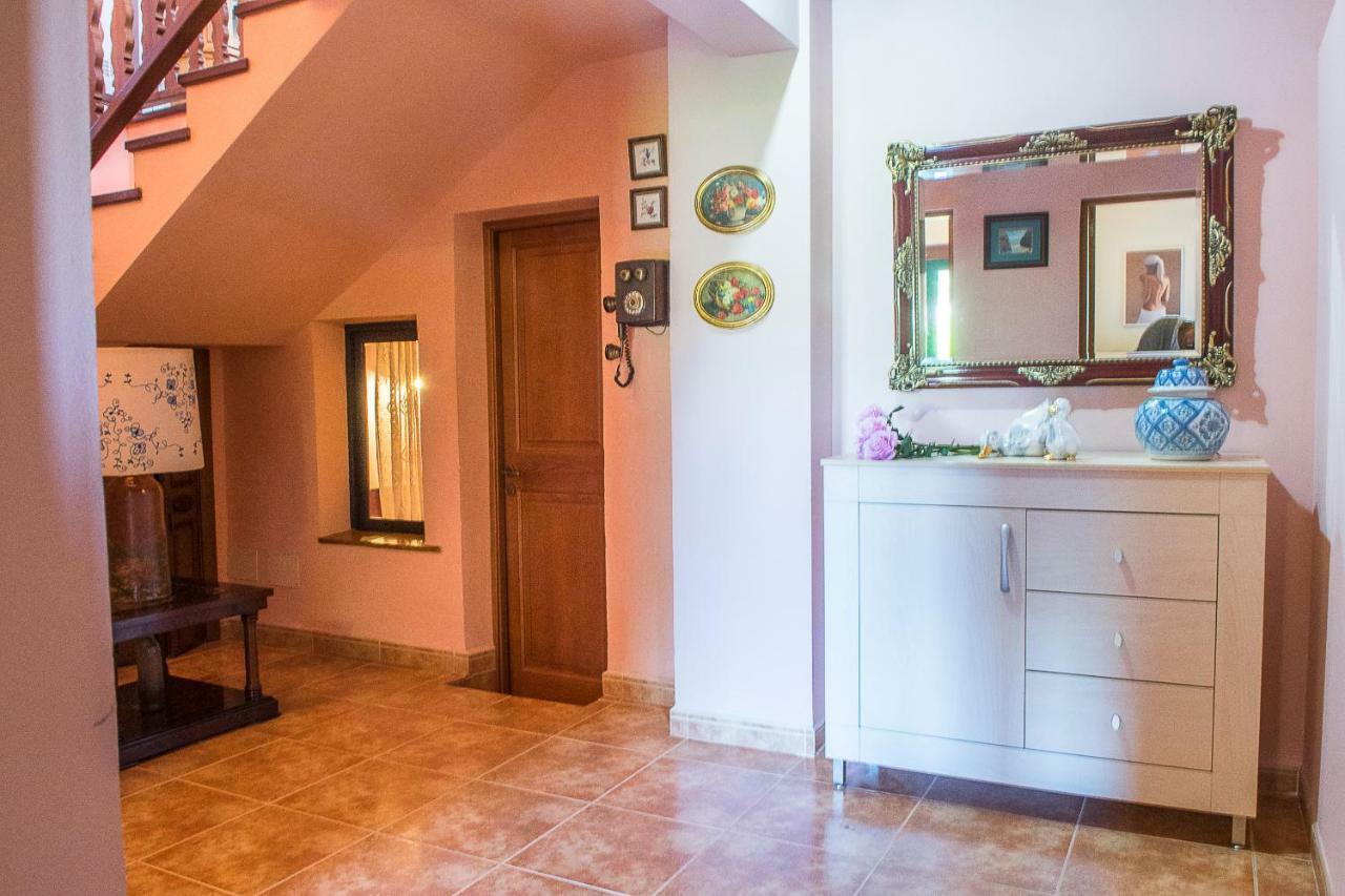 Villa Pula Vinas: Golf Course View Country Villa with Pool Son Servera  Exterior photo